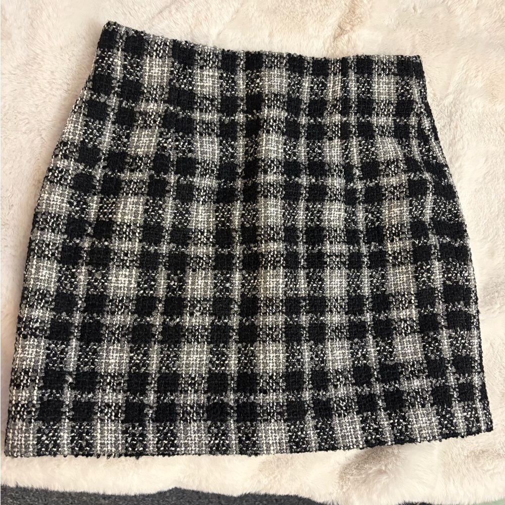 Zara Black and White Checkered Mini Skirt